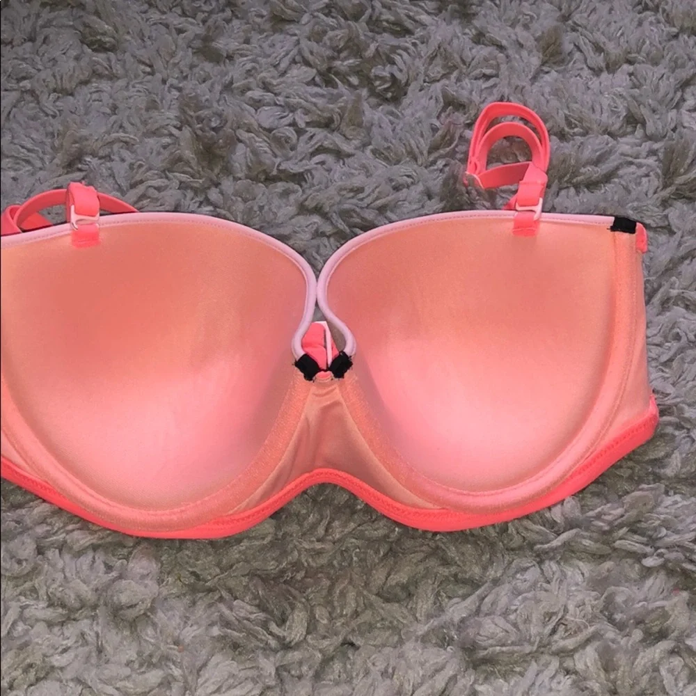 Victoria's Secret Bikini Top - Picture 4 of 7